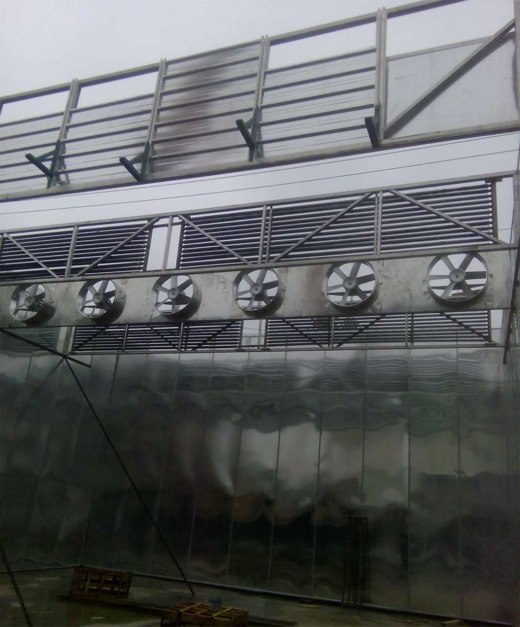 風機散熱器排布結構